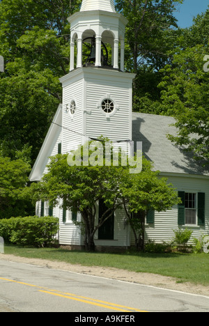 Wonalancet Union Chapel in den Frühlingsmonaten befindet sich in Wonalancet New Hampshire USA ist Teil von Neu-England Stockfoto