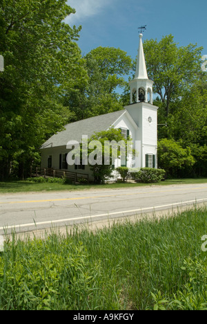 Wonalancet Union Chapel in den Frühlingsmonaten befindet sich in Wonalancet New Hampshire USA ist Teil von Neu-England Stockfoto