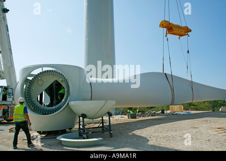 Klinge für Windkraftanlage. Lleida, Spanien Stockfoto