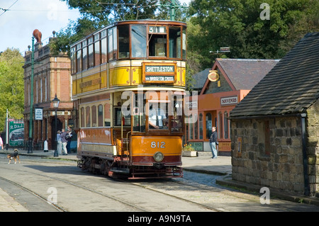 1900 Glasgow Corporation Straßenbahn im Crich Tramway Village, in der Nähe von Matlock, Derbyshire, England, UK Stockfoto