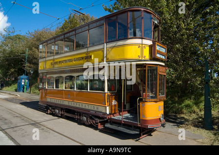 1900 Glasgow Corporation Straßenbahn und viktorianischen Straßenbahn Unterschlupf, Crich Tramway Village, Matlock, Derbyshire, England, UK Stockfoto