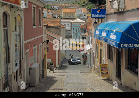 MONCHIQUE ALGARVE PORTUGAL Europa kann schaut man die engen Gassen im Zentrum von dieser Hügel der oberen Stadt Stockfoto