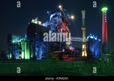 Deutschland, Duisburg, der ehemalige Hochofen Geschirrspüller Pflanze Meiderich verwandelte sich in einen speziellen park Stockfoto