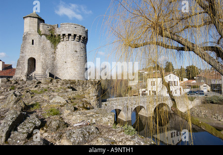 St. Jacques Tor in Parthenay, Frankreich Stockfoto