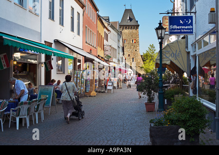 Straßenbild und nördlichen Stadttor bei Bad Munstereifel Rheinland Germany Stockfoto