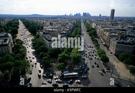 Paris Av De La Grande Armee La Defence Stockfoto