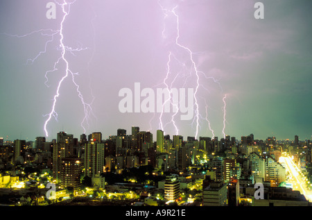 Gewitter über Buenos Aires Stockfoto