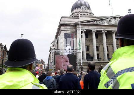 26. September 2004 Hommage an Brian Clough OBE hosted by Stadtrat Nottingham und Derby Stadtrat in Nottingham s Markt Stockfoto