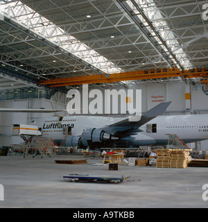 innen ein Lufthansa-Hangar Franz Josef Strauss International Airport München Bayern Deutschland Europa. Foto: Willy Matheisl Stockfoto