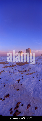 Sunrise stellt sich die Weiße Wüste in eine fast arktischen Landschaft Stockfoto