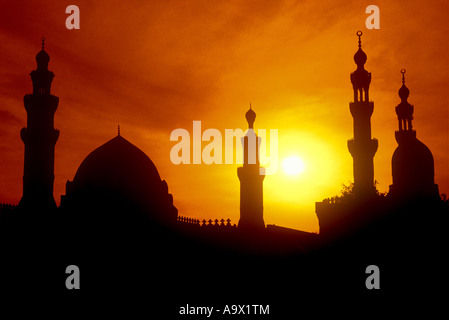 MINARETTE SULTAN HASAN MIT ALRIFAI MOSCHEEN KAIRO ÄGYPTEN Stockfoto