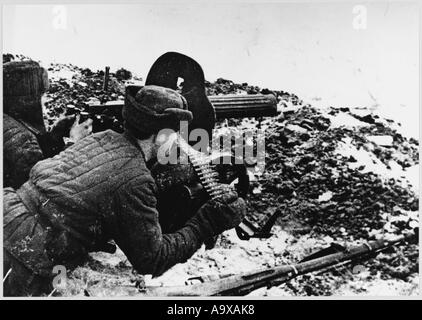 Sowjetische mit Maxim-Maschinengewehr Stockfoto