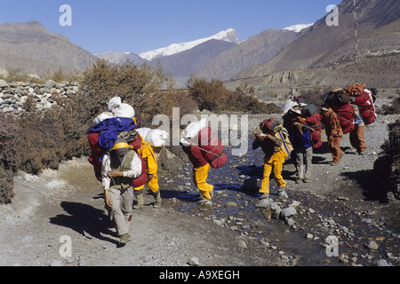 Sherpas im Bereich Upper Mustang, Nepal Stockfoto