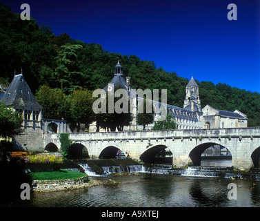 PONT COUDE BRANTOME ABTEI FLUSS DRONNE BRANTOME PERIGORD BLANC FRANKREICH Stockfoto