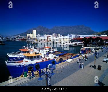 VICTORIA ALFRED WATERFRONT TABLE MOUNTAIN KAPSTADT SÜDAFRIKA Stockfoto