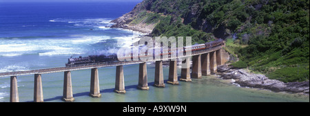 OUTENIQUA CHOO TJOE DAMPF ZUG KAAIMANS RIVER GARDEN ROUTE SÜD AFRIKA Stockfoto