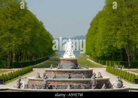 Latona-Brunnen im Garten am Schloss Herrenchiemsee Herreninsel Bayern Deutschland Stockfoto