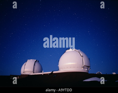 Keck-Teleskope in der Dämmerung Mauna Kea Observatorium Hawaii Stockfoto