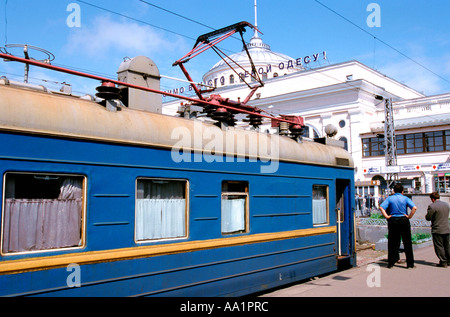 Ukraine, Odessa, Zug am Bahnhof Stockfoto