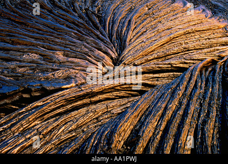 Nahaufnahme von Lava Krustenbildung, Hawaiʻi-Volcanoes-Nationalpark, Hawaii, USA Stockfoto