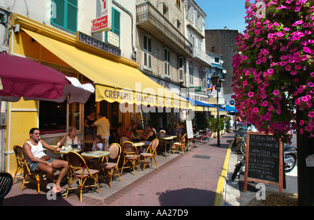 Creperie in der Altstadt, Cannes, Côte d ' Azur, Côte d ' Azur, Frankreich Stockfoto