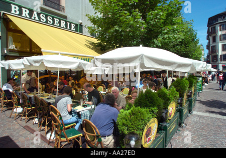 Brasserie im Zentrum Stadt, Chamonix-Mont-Blanc, Frankreich Stockfoto