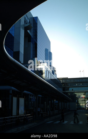 Bahnhof Kyoto (Zug), Kyoto. Außenansicht mit Dach Sweep. Stockfoto