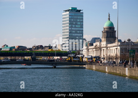 Liberty Hall und das Zollhaus, Dublin, Irland Stockfoto