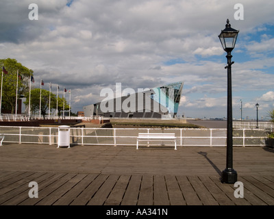 Blick auf das tief vom Rumpf Pier Stockfoto