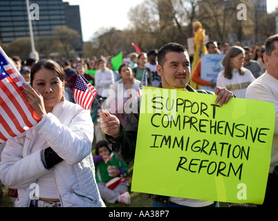 New Haven Connecticut Immigranten protestieren Einwanderungsgesetze der US-Regierung auf die New Haven Green illegale Einwanderung Stockfoto