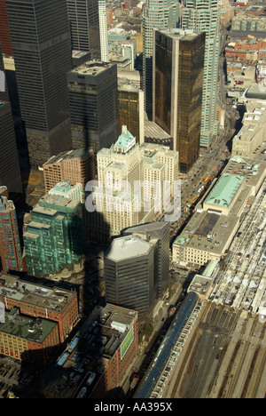 CN Tower Schatten über die Innenstadt von Toronto Kanada Stockfoto