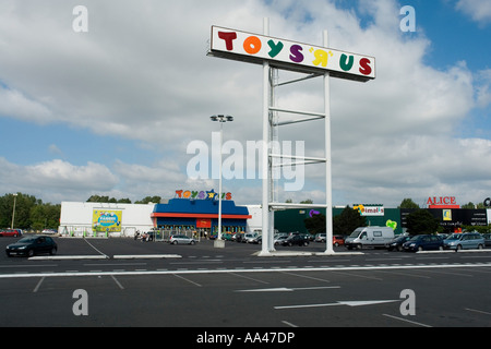 Spielzeug-R, die uns Spielzeug speichern Le Lac kommerziellen Zentrum Bordeaux Gironde Aquitaine Frankreich Europa Stockfoto