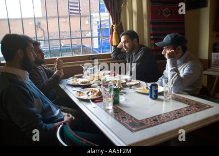 "Abu Zaad" Restaurant auf dem Uxbridge Road, Shepards Bush, London, 10. März 2006 Stockfoto