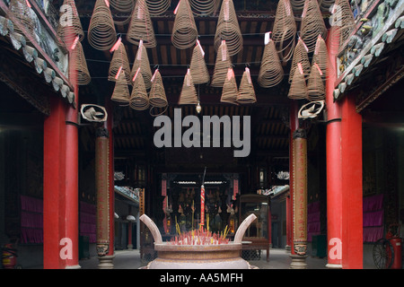 HO CHI MINH Stadt SAIGON Weihrauch-Brenner und Spiralen Thien Hau Pagode in Cholon Stockfoto