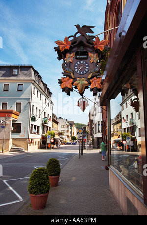 Weltweit größte frei hängende Kuckucksuhr in St. Goar in das Rhein-Valley-Deutschland-Europa Stockfoto