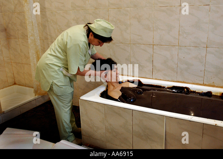 Baku Aserbaidschan 16. Januar 2003 Krankenschwester in einem State-Of-The-Art-Krankenhaus von der aserbaidschanischen staatlichen Ölgesellschaft finanziert Stockfoto