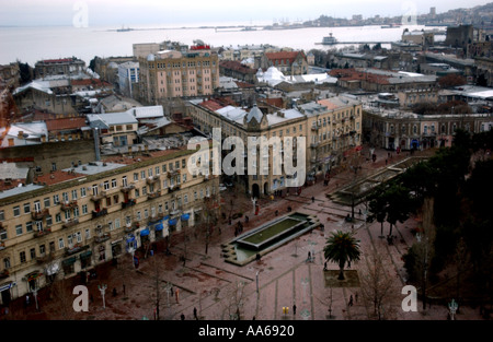 Baku Aserbaidschan 11. Januar 2003 Downtown Baku eine Stadt, die einst zu Beginn des 19. Jahrhunderts wegen der blühte Stockfoto