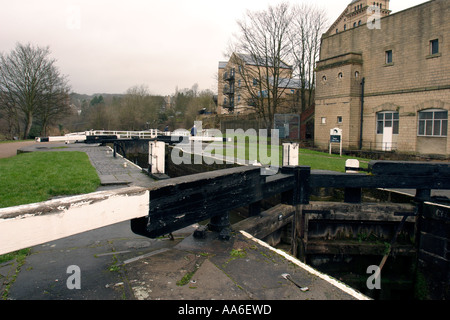 Drei steigen sperrt Bingley von oben Stockfoto