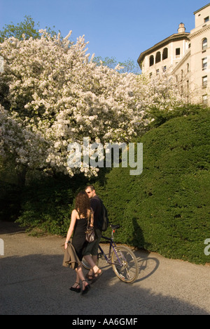 Zu zweit am Wintergarten im Central Park, April 2006 Stockfoto