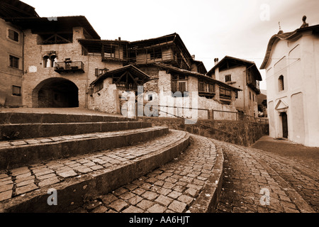 Rango, Trentino Alto Adige, Italien - Sepia-Farbton Stockfoto