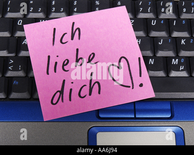 Memo-Hinweis auf Notebook, Ich Liebe Dich, ich liebe dich Stockfoto