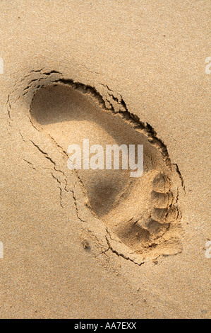 Einen einzigen Fußabdruck im Sand, UK. Stockfoto