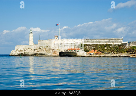 Die kleine Festung Castillo de San Salvador De la Punta am westlichen Eingang zum Hafen, Havanna, Kuba Stockfoto
