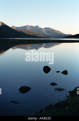 Kristallklare Atmosphäre auf Loch Etive in der großen Glenn-Scotland Stockfoto