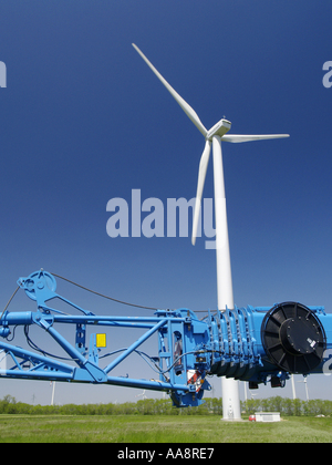 Windpark Parndorf, Österreich, Kran Stockfoto