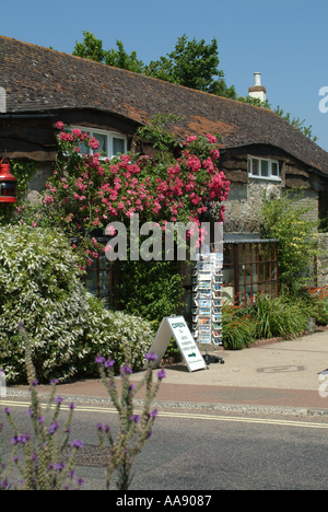 Die alte Schmiede und Gärten Godshill Isle Of Wight Hampshire England Großbritannien UK Stockfoto