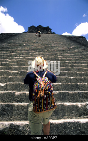 Tempel II Maya-Ruinen Tikal Peten Guatemala Stockfoto