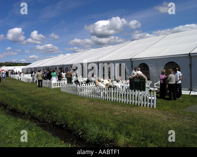 Corporate-Hospitality bei Baden-Baden-Rennen Stockfoto