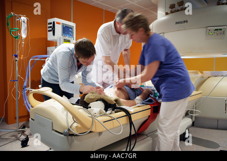 Offene MRT in der Altonaer Kinderkrankenhaus s Stockfoto