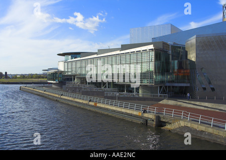 Die Lowry-Kunstgalerie in Salford Quays Manchester England Stockfoto